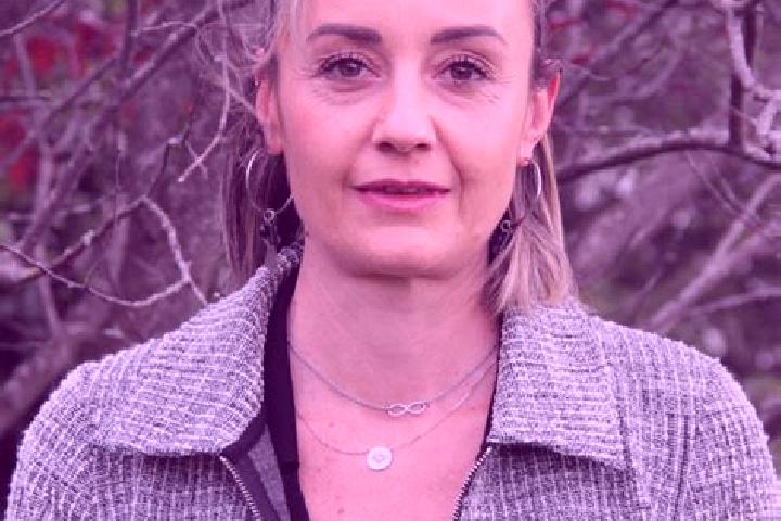 Rose, 36 — Escort in Essertines-en-Chatelneuf, France