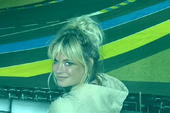 Rose, 36 — Escort in IJsselmuiden, Netherlands