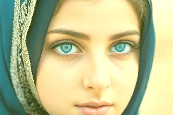 Rose, 37, a blonde amber-eyed middle eastern companion based in Eineborn. Offering BDSM, Roleplay, Deep French Kissing, OWO, 69. Available for incall and out...