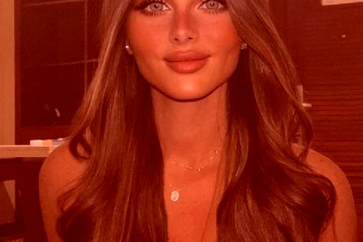 Rose, 37, a brunette dark-eyed mixed companion based in Canada de la Yerbabuena. Offering GFE, Girlfriend Experience, Roleplay. Available for incall and outc...