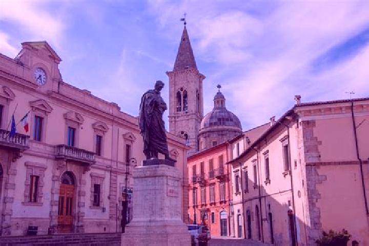 Rose, 37 — Escort in Castelvecchio Subequo, Italy