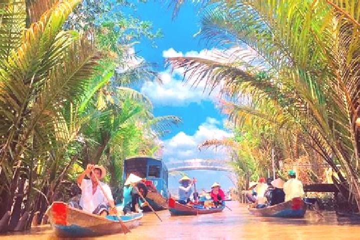 Rose, 37 — Escort in My Tho, Vietnam