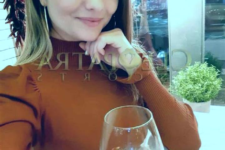 Rose, 38, a dark blonde dark-eyed asian companion based in Villeret. Offering 69, GFE, OWO, Party Girl, Domination. Available for incall and outcall, overnig...