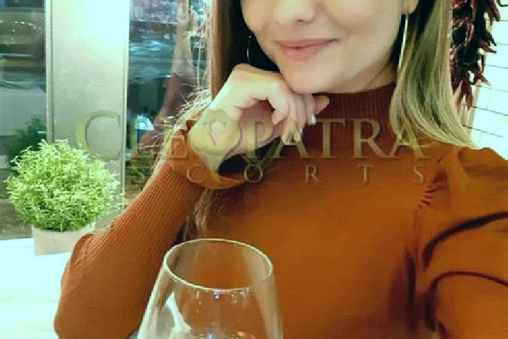 Rose, 38, a red dark-eyed european companion based in Captains Cove. Offering BDSM, Dinner Date, Striptease, GFE. Available for incall and outcall, overnight...