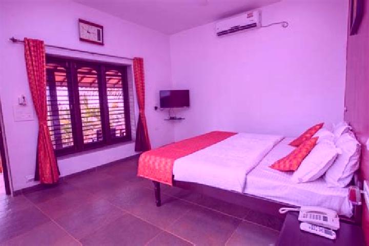 Rose, 38 — Escort in Guhagar, India