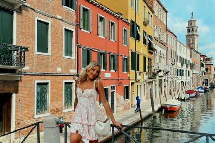 Rose, 38 — Escort in Venice, Italy