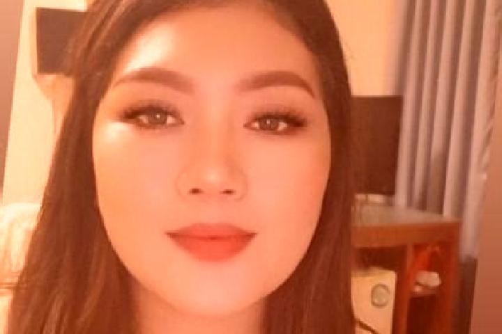 Rose, 39, a brunette amber-eyed asian companion based in Augusto Pestana. Offering Overnight, GFE, Girlfriend Experience, Erotic Massage. Available for incal...