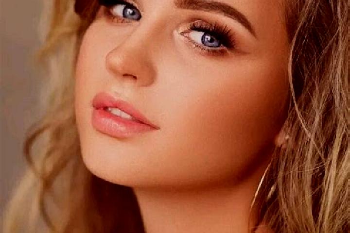 Rose, 39, a dark blonde blue-eyed indian companion based in Alfredton. Offering Domination, 69, Couples, Travel Companion. Available for incall and outcall, ...