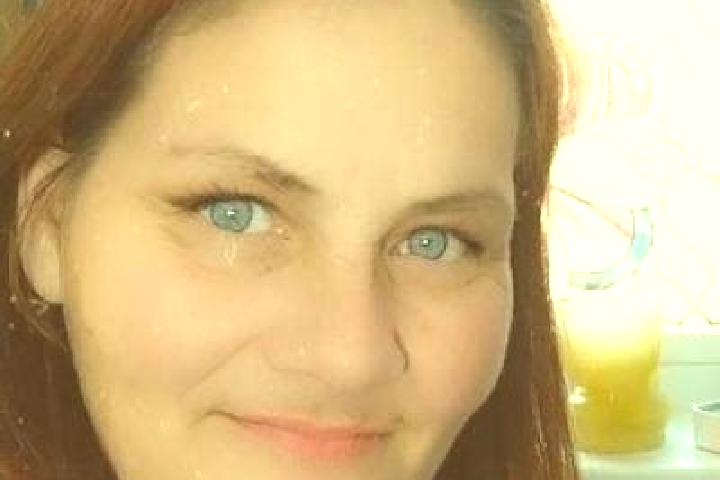 Rose, 39, a red grey-eyed caribbean companion based in Scheldewindeke. Offering Dinner Date, Domination, Fetish. Available for incall and outcall, day and ev...
