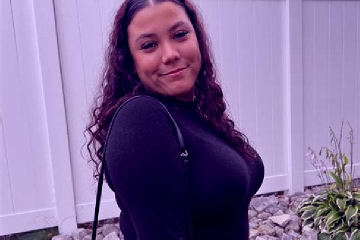Rose, 39 — Escort in Bowling Green, United States