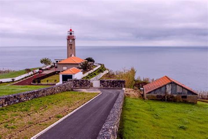 Rose, 39 — Escort in Ponta Garca, Portugal