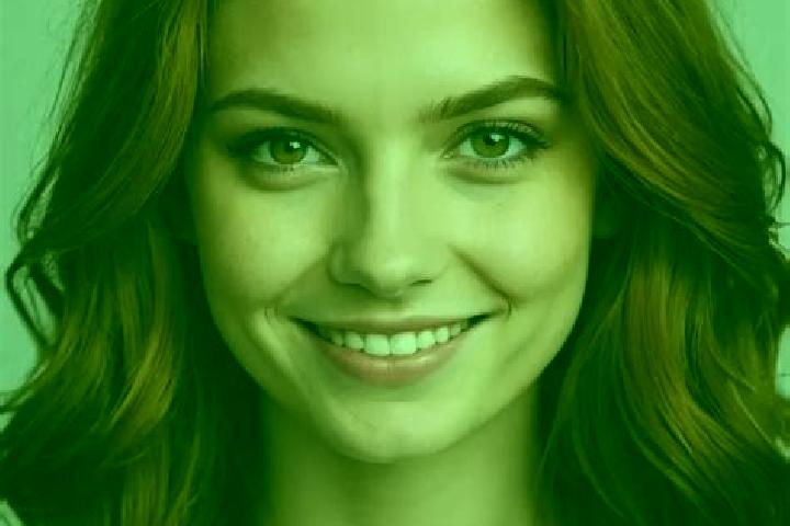 Ruby, 20, a auburn hazel-eyed european companion based in Vari-ye Kalak. Offering Deep French Kissing, Roleplay, CIM, Striptease, A-Level. Available for inca...