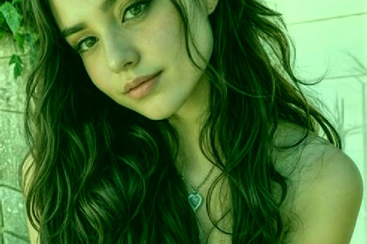 Ruby, 20, a black hazel-eyed caribbean companion based in Westouter. Offering GFE, Erotic Massage, Massage, Roleplay, Prostate Massage. Available for incall ...