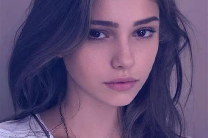Ruby, 20, a chestnut brown-eyed slavic companion based in Tierras Blancas. Offering Deep French Kissing, Fetish, 69. Available for incall and outcall, day an...