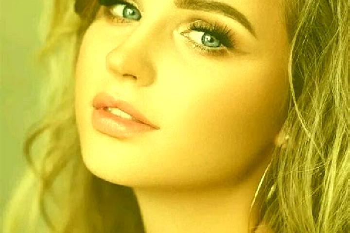 Ruby, 20, a dark blonde blue-eyed middle eastern companion based in Macclesfield. Offering Overnight, Fetish, OWO, 69, Erotic Massage. Available for incall a...