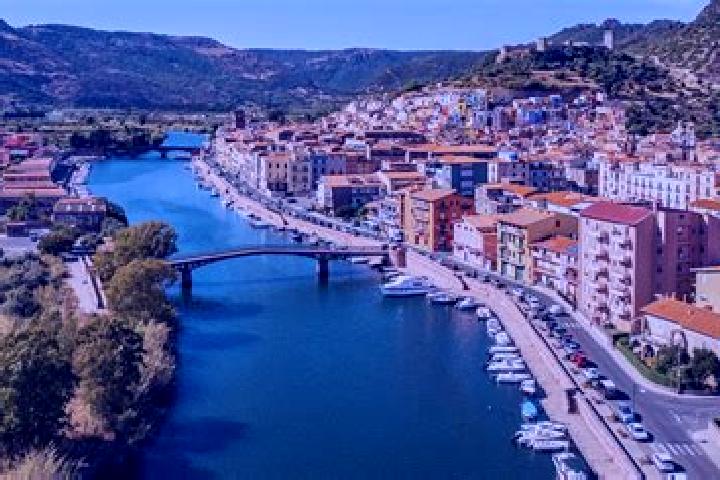 Ruby, 20 — Escort in Seneghe, Italy