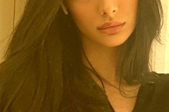 Ruby, 21, a black brown-eyed middle eastern companion based in Shahrak-e Nahal Va Bazr. Offering BDSM, Roleplay, Striptease, CIM. Available for incall and ou...