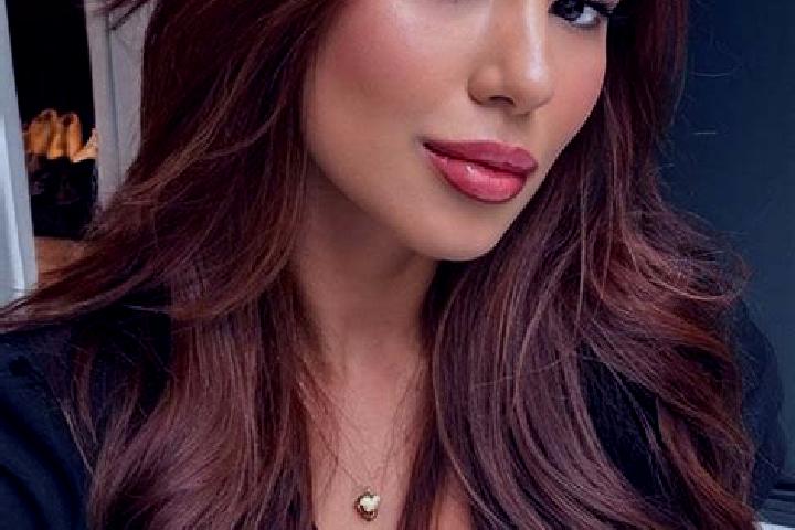 Ruby, 21, a chestnut brown-eyed latina companion based in Karney Shomron. Offering OWO, Deep French Kissing. Available for incall and outcall, day and evenin...