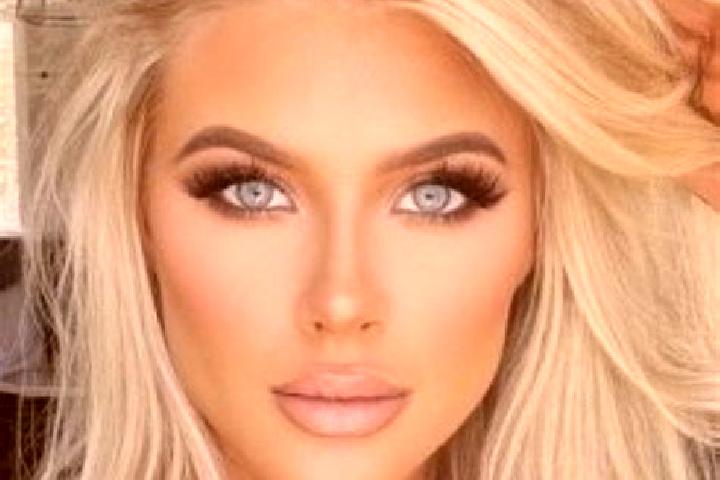 Ruby, 21, a platinum blonde hazel-eyed indian companion based in Germanton. Offering GFE, Overnight, Dinner Date. Available for incall and outcall, day and e...