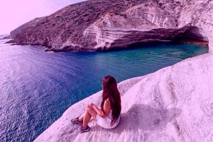 Ruby, 21 — Escort in Ain Temouchent, Algeria