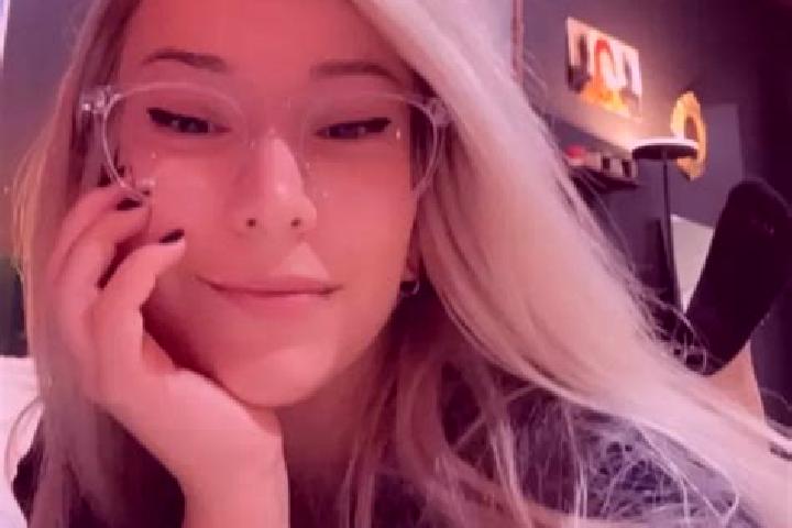 Ruby, 22, a blonde grey-eyed indian companion based in Poljana Cicka. Offering Overnight, Dinner Date, Prostate Massage. Available for incall and outcall, ov...