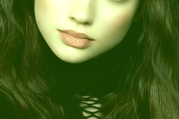 Ruby, 22, a brunette dark-eyed asian companion based in Iona. Offering Overnight, CIM. Available for incall and outcall, overnight bookings available.
