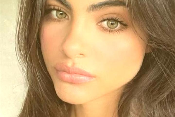 Ruby, 22, a brunette green-eyed latina companion based in Pine Forest. Offering Fetish, Dinner Date, Prostate Massage. Available for incall and outcall, over...