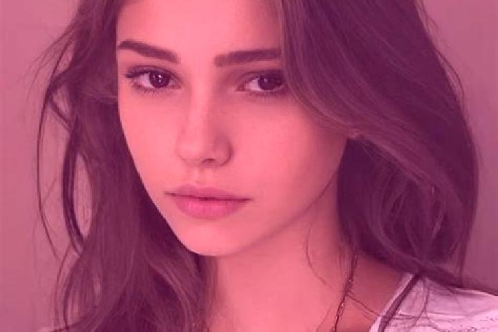 Ruby, 22, a chestnut brown-eyed slavic companion based in Dahi. Offering Overnight, OWO, Prostate Massage, Fetish. Available for incall and outcall, day and ...