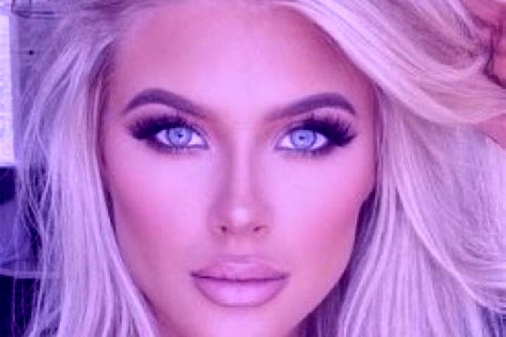Ruby, 22, a platinum blonde hazel-eyed latina companion based in Home Hill. Offering Domination, OWO. Available for incall and outcall, overnight bookings av...