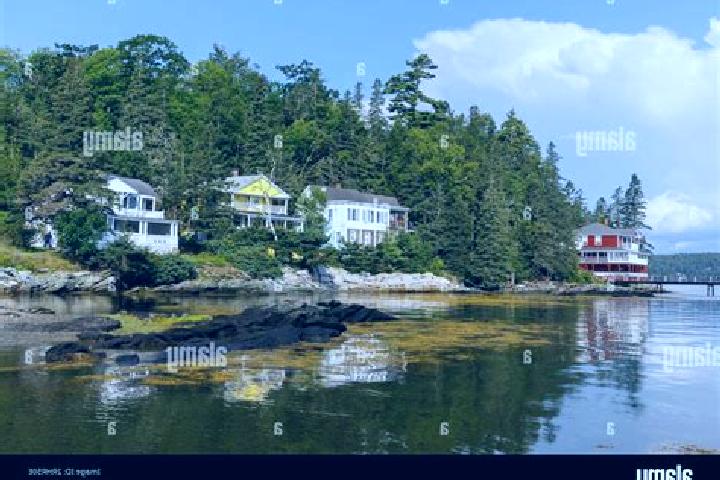 Ruby, 22 — Escort in Deer Isle, United States