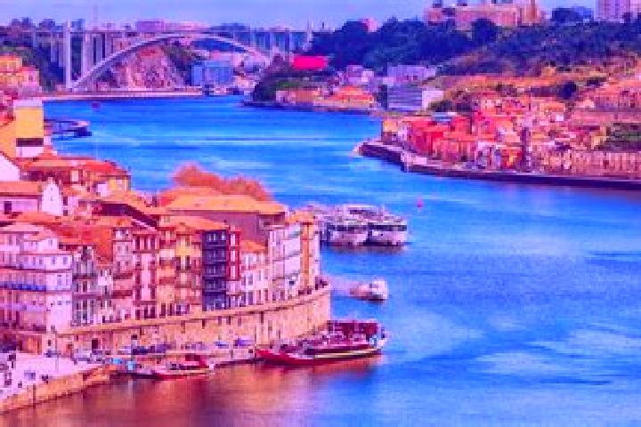 Ruby, 22 — Escort in Foz do Douro, Portugal