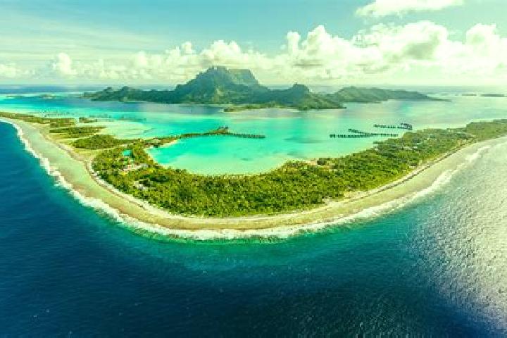Ruby, 22 — Escort in Mahina, French Polynesia