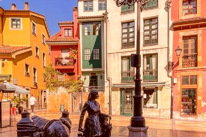 Ruby, 22 — Escort in Oviedo, Spain