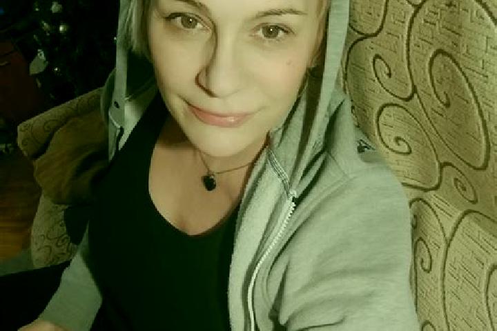 Ruby, 22 — Escort in Szeremle, Hungary