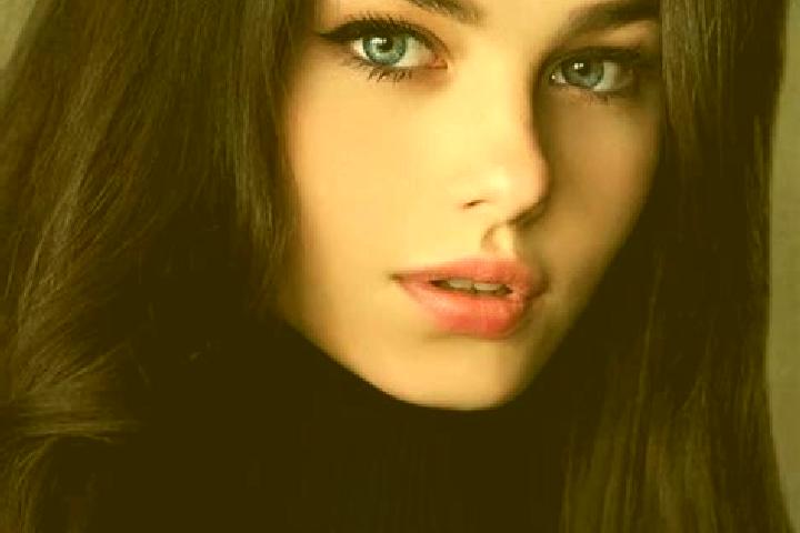 Ruby, 23, a auburn dark-eyed slavic companion based in Otelfingen. Offering Overnight, 69. Available for incall and outcall, day and evening dates.