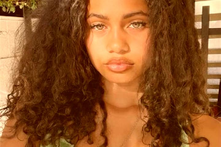 Ruby, 23, a black green-eyed mixed companion based in Oberroth. Offering Couples, BDSM, Duos. Available for incall and outcall, day and evening dates.