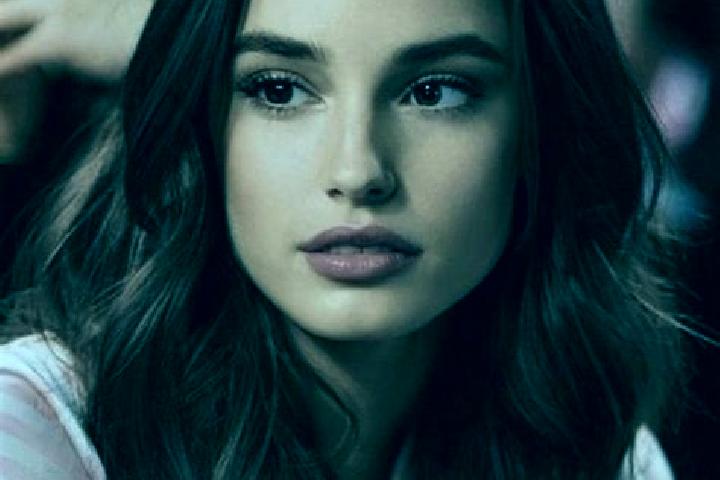 Ruby, 23, a brunette brown-eyed indian companion based in Balong Wetan. Offering Party Girl, BDSM, OWO, A-Level, Overnight. Available for incall and outcall,...