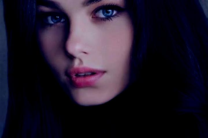 Ruby, 23, a chestnut dark-eyed slavic companion based in Woodland Park. Offering 69, BDSM, Erotic Massage, Overnight. Available for incall and outcall, overn...