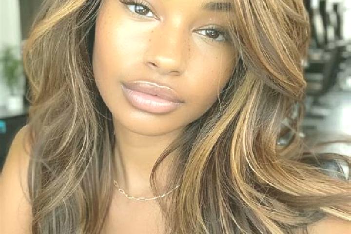 Ruby, 23, a dark blonde brown-eyed ebony companion based in Slobozia Sucevei. Offering Duos, Couples, Prostate Massage. Available for incall and outcall, day...