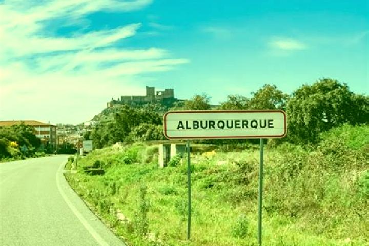 Ruby, 23 — Escort in Alburquerque, Spain