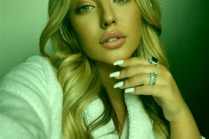 Ruby, 23 — Escort in Aras, Norway