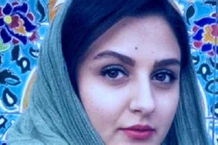Ruby, 23 — Escort in Bandar-e Rostami, Iran