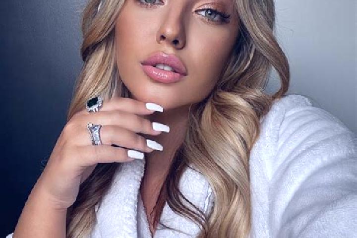 Ruby, 23 — Escort in Gourrama, Morocco