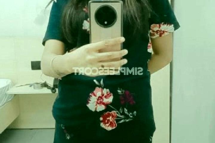 Ruby, 23 — Escort in Orel-Izumrud, Russia