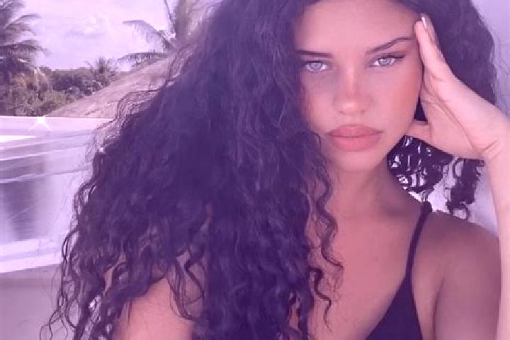 Ruby, 24, a black grey-eyed latina companion based in Miryalaguda. Offering Girlfriend Experience, A-Level, Tantra, Dinner Date, Duos. Available for incall a...
