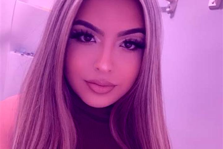 Ruby, 24, a blonde amber-eyed latina companion based in Pfeffikon. Offering Deep French Kissing, Erotic Massage, Fetish. Available for incall and outcall, ov...