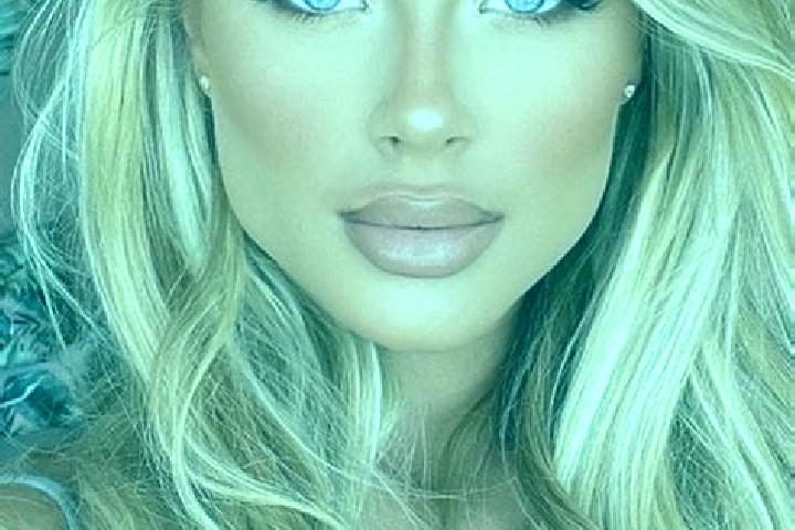 Ruby, 24, a blonde hazel-eyed latina companion based in Poblado Francisco I. Madero. Offering Fetish, A-Level, Girlfriend Experience. Available for incall an...