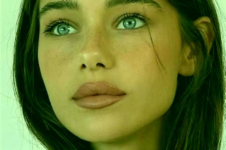 Ruby, 24, a brunette amber-eyed european companion based in Lolobo. Offering OWO, Duos, Fetish. Available for incall and outcall, overnight bookings available.