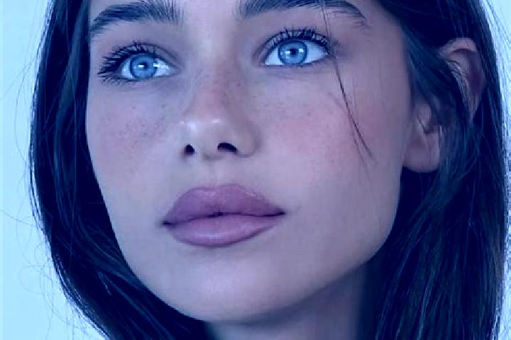 Ruby, 24, a brunette grey-eyed indian companion based in Taglio. Offering 69, Deep French Kissing, Girlfriend Experience, Prostate Massage. Available for inc...