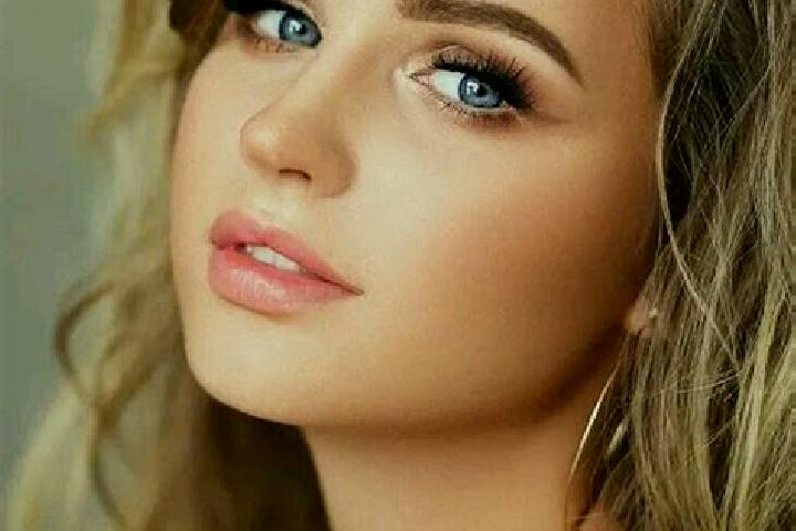 Ruby, 24, a dark blonde blue-eyed mediterranean companion based in Mer awi. Offering Fetish, Prostate Massage, Massage, Duos. Available for incall and outcal...